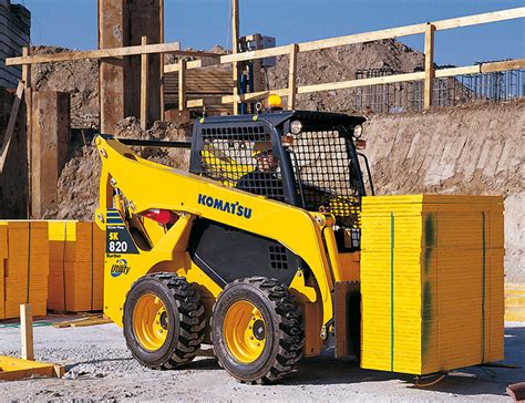 Komatsu Skid Steer Loader SK820